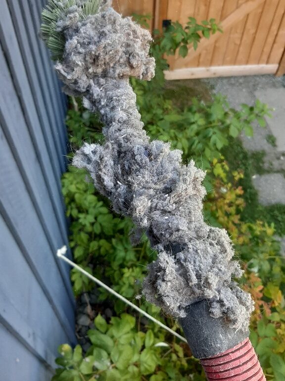 attachment_61995169_47766